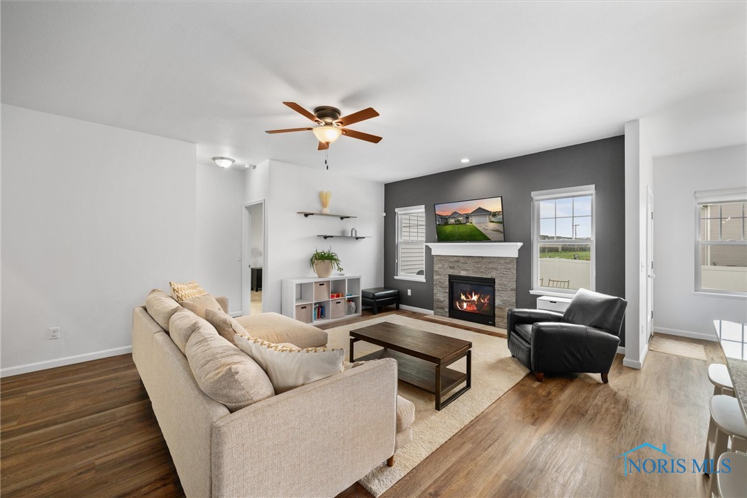 3012 Camelot Drive, Oregon, Ohio image 17