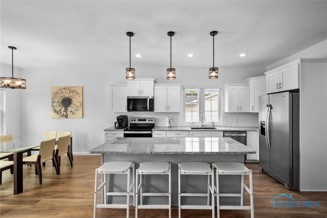 3012 Camelot Drive, Oregon, Ohio image 13