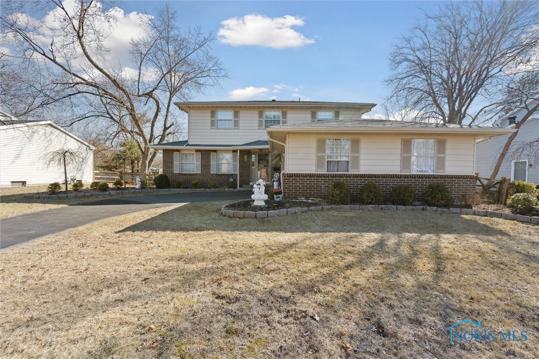 3858 Fairwood Drive, Sylvania, Ohio image 4