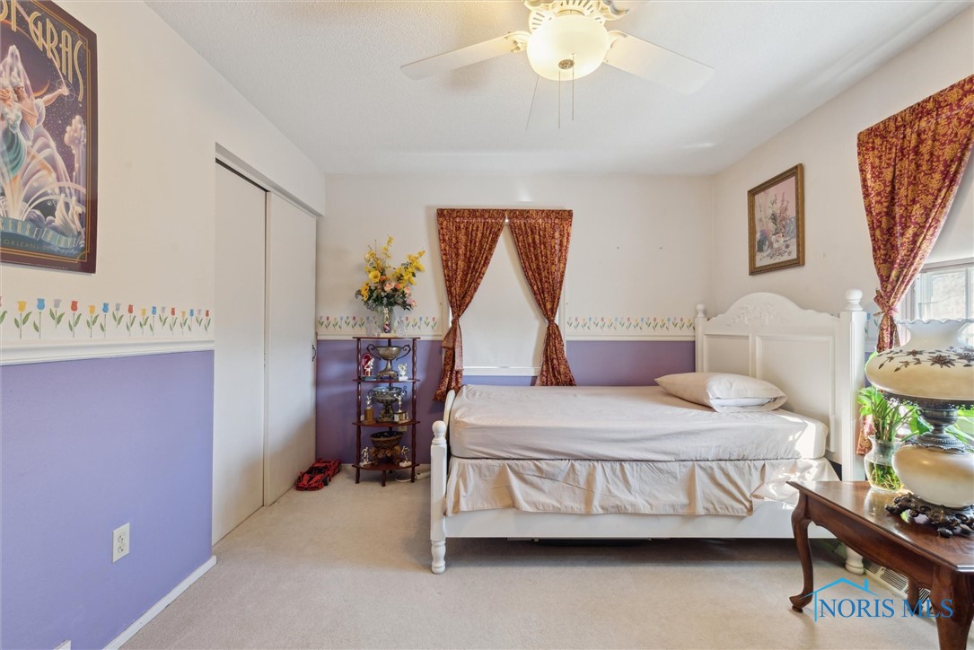 3858 Fairwood Drive, Sylvania, Ohio image 35