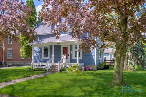 229 E Harrison Street Maumee OH 43537
