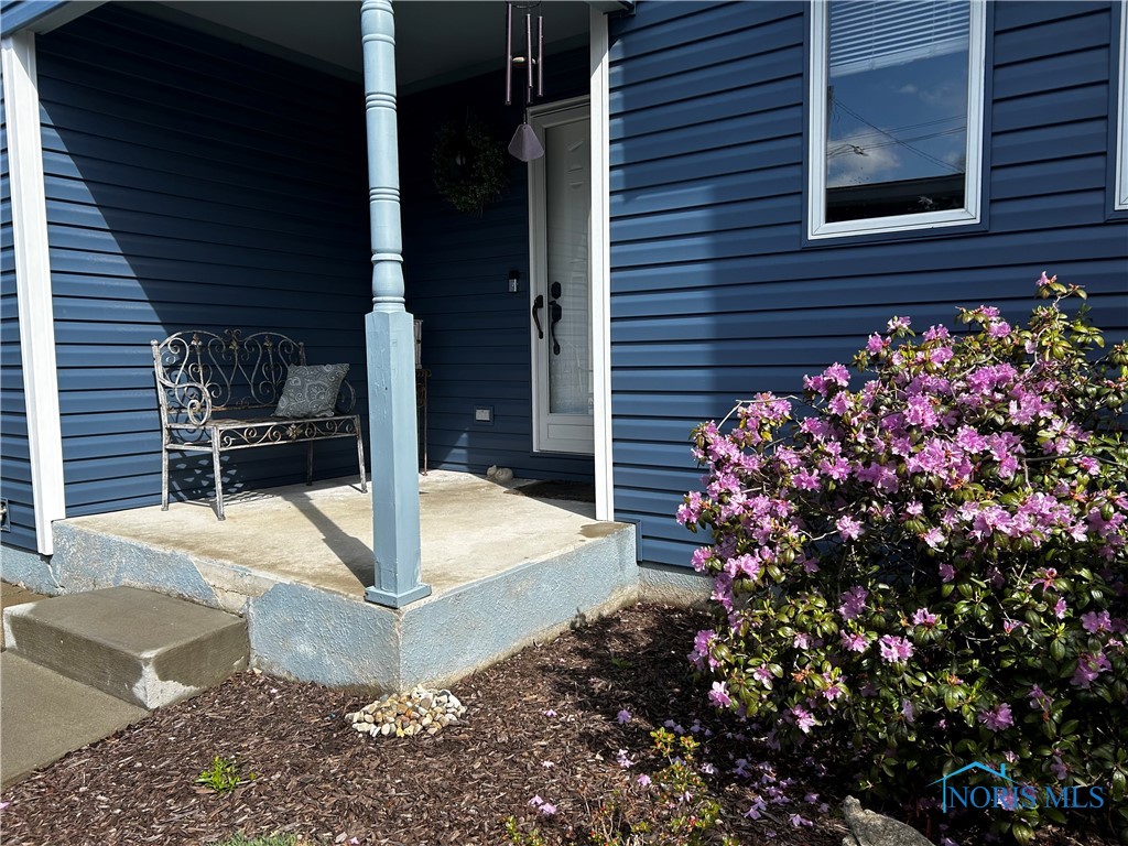 2121 Ottawa River Road, Toledo, Ohio image 3