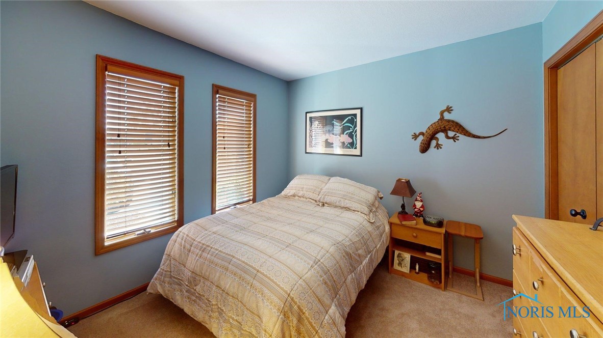 2121 Ottawa River Road, Toledo, Ohio image 20