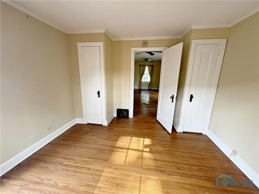 932 N Grove Street, Bowling Green, Ohio image 16