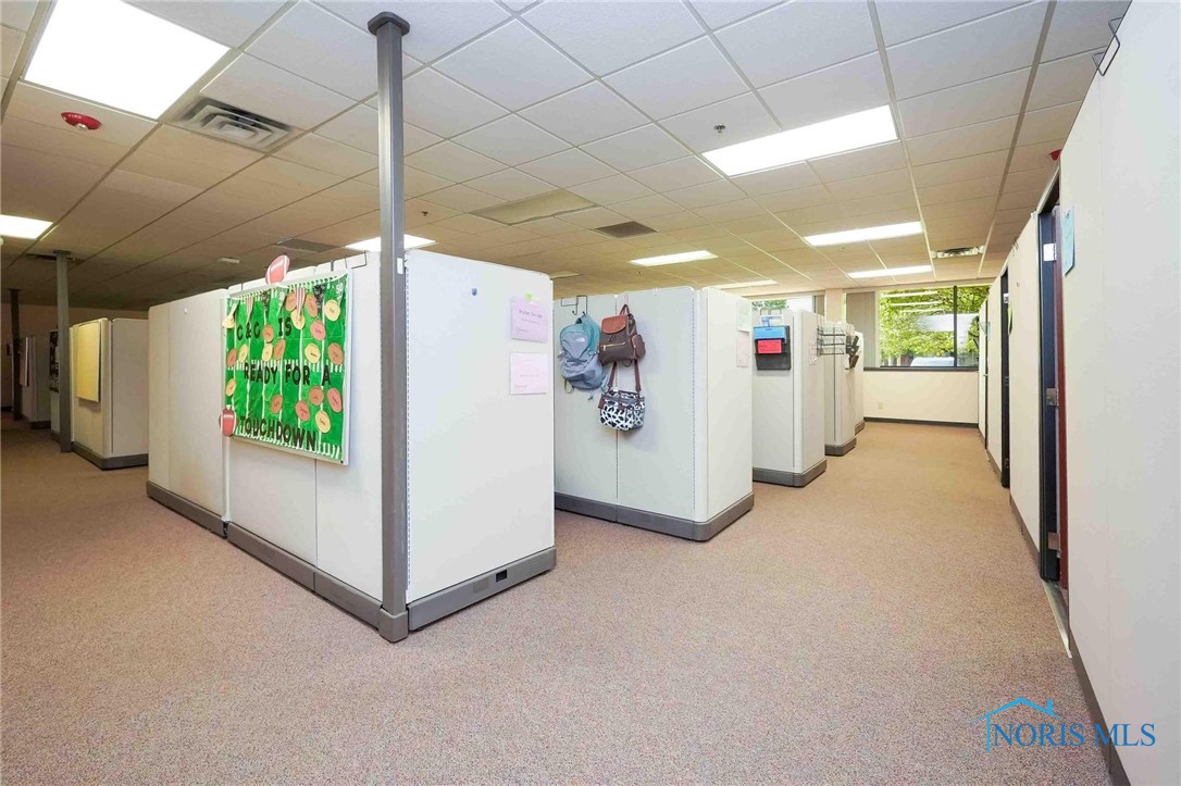 Findlay, Ohio 45840, United States, ,Residential,Active,162158