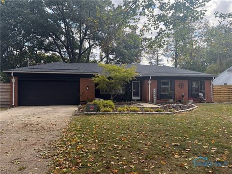 Photo of 519 Knollwood Drive, Bowling Green, OH 43402 (MLS # 6136933)