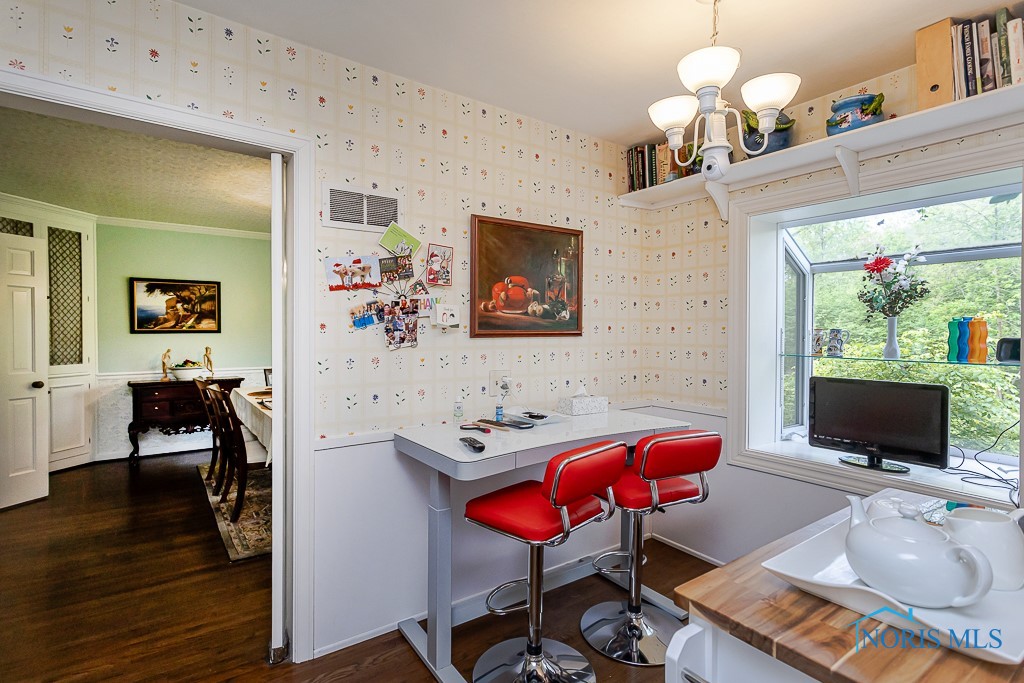 3868 W Bancroft Street, Ottawa Hills, Ohio image 27