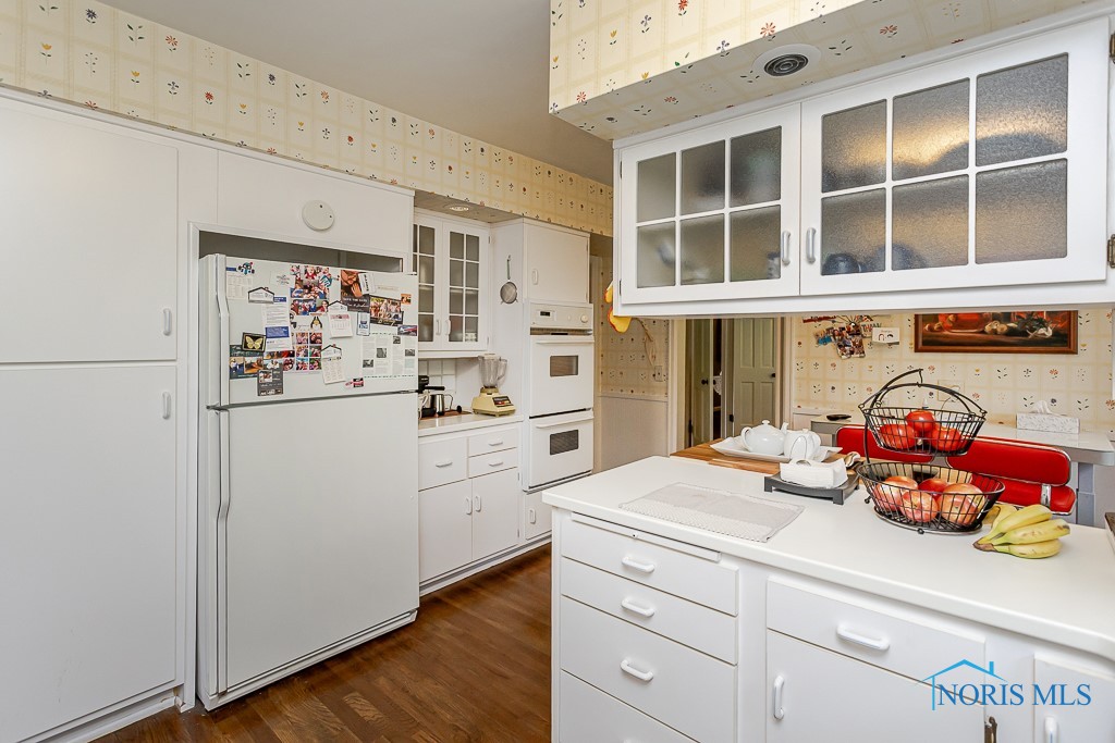 3868 W Bancroft Street, Ottawa Hills, Ohio image 30