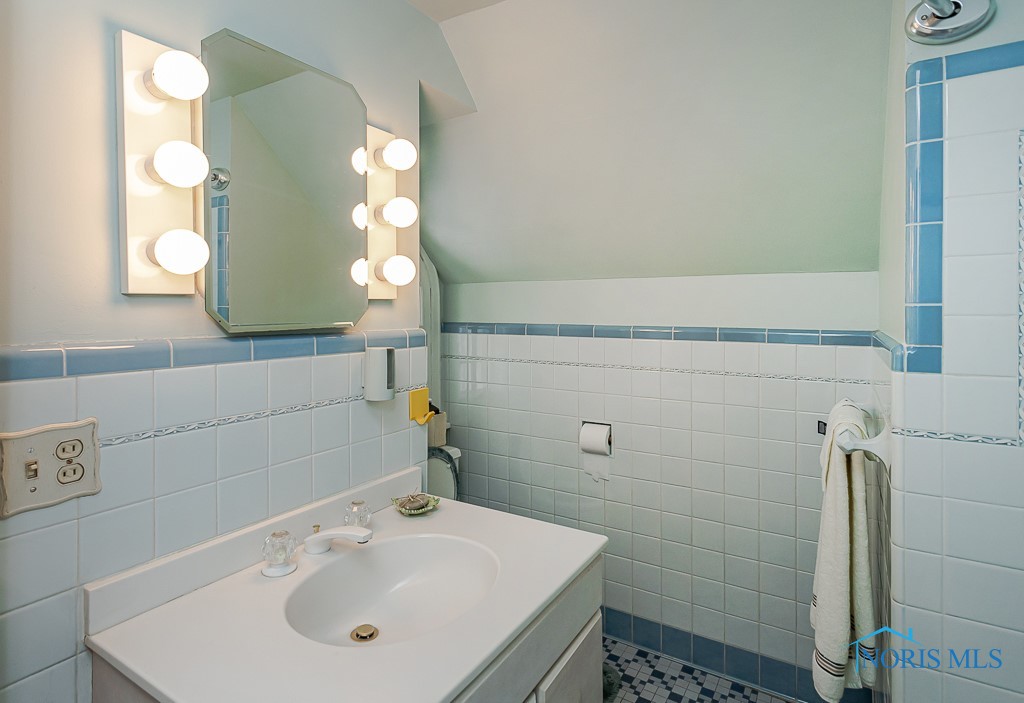 3868 W Bancroft Street, Ottawa Hills, Ohio image 45