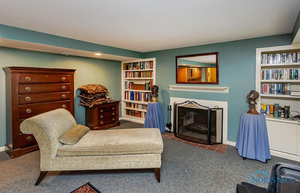 3868 W Bancroft Street, Ottawa Hills, Ohio image 33