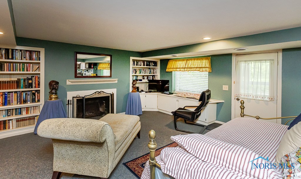 3868 W Bancroft Street, Ottawa Hills, Ohio image 32