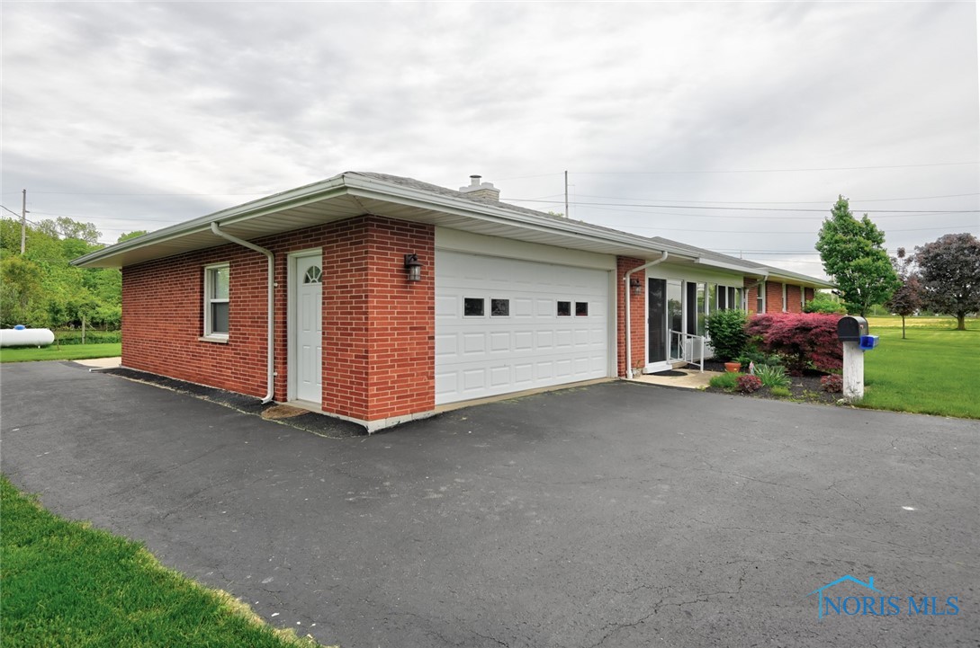 2534 Blanchard Avenue, Findlay, Ohio image 3