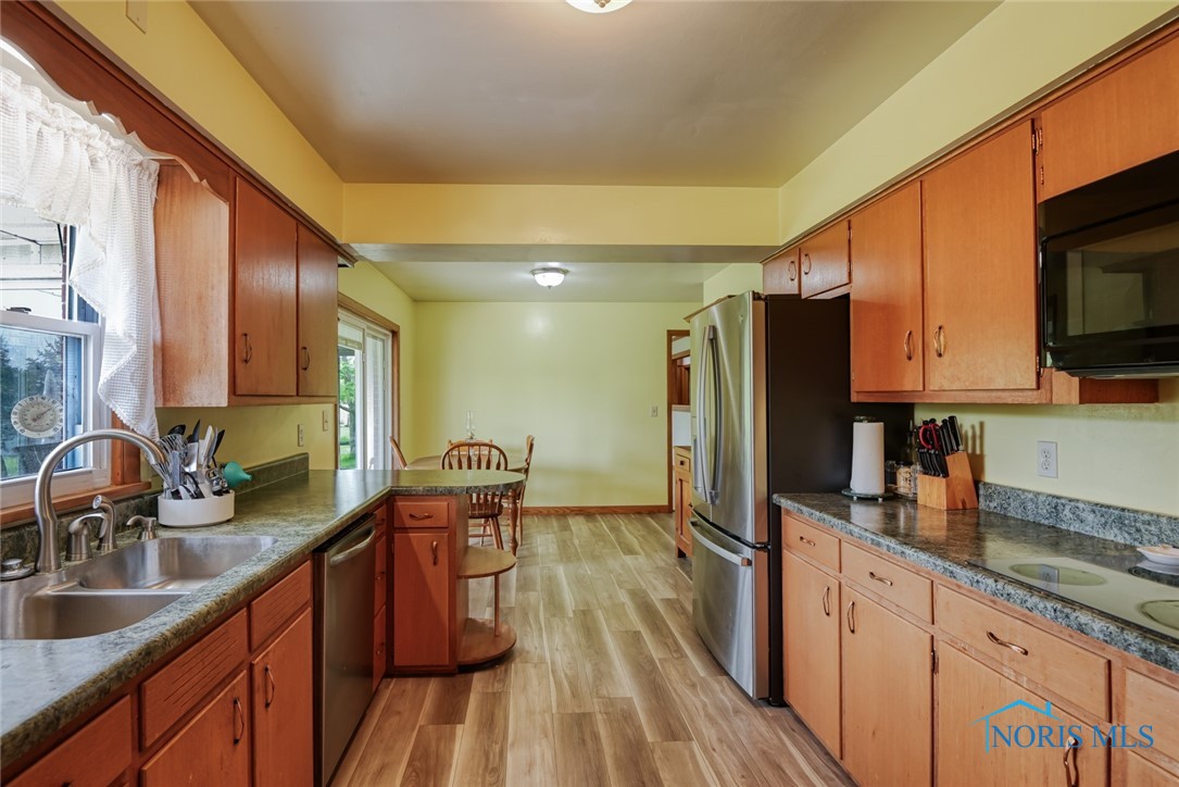 2534 Blanchard Avenue, Findlay, Ohio image 18