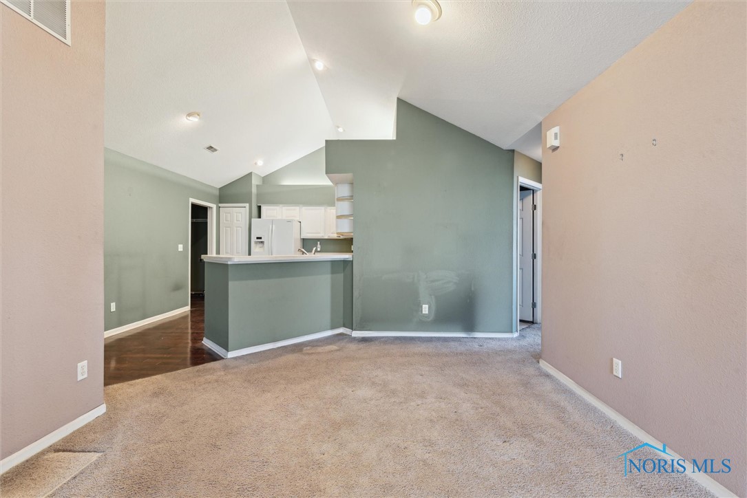2322 Whispering Pines Drive #7-2322, Toledo, Ohio image 16