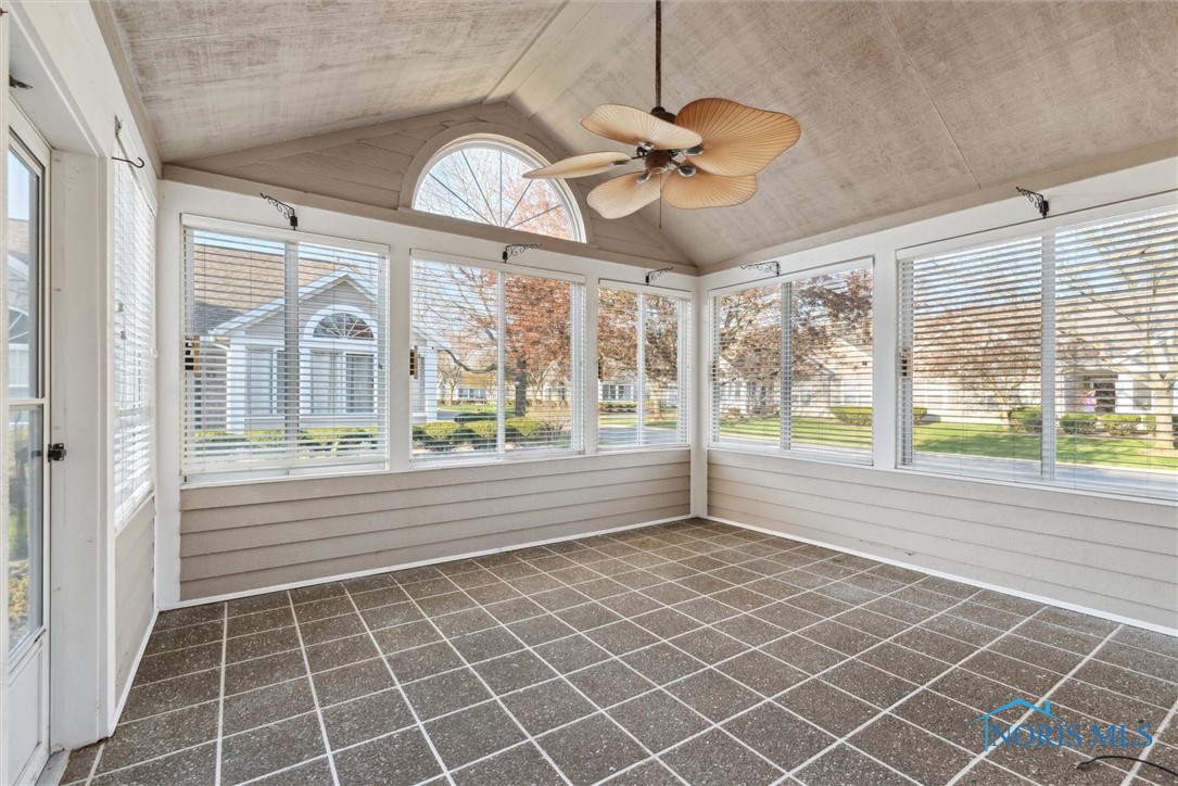 2322 Whispering Pines Drive #7-2322, Toledo, Ohio image 14