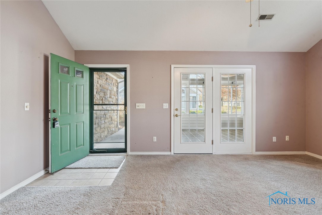 2322 Whispering Pines Drive #7-2322, Toledo, Ohio image 6