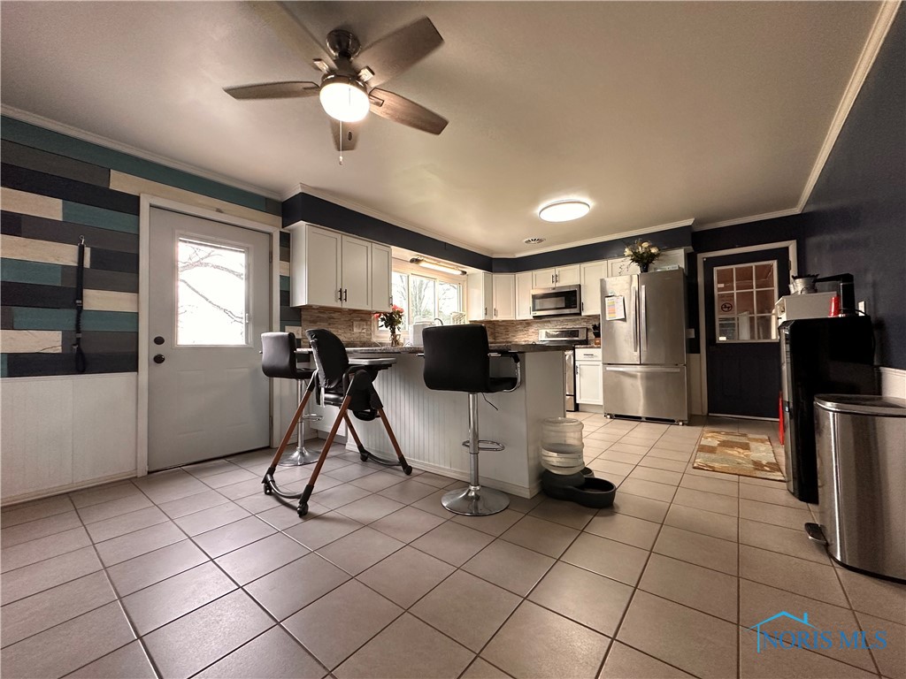4512 Williston Road, Northwood, Ohio image 3