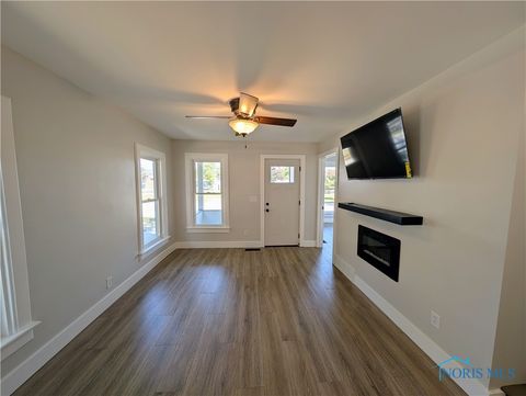 Tiny photo for 326 Ottawa Street, Elmore, OH 43416 (MLS # 6136782)