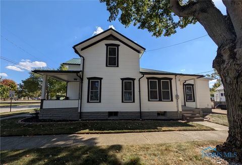 Tiny photo for 326 Ottawa Street, Elmore, OH 43416 (MLS # 6136782)