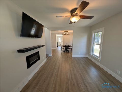 Tiny photo for 326 Ottawa Street, Elmore, OH 43416 (MLS # 6136782)