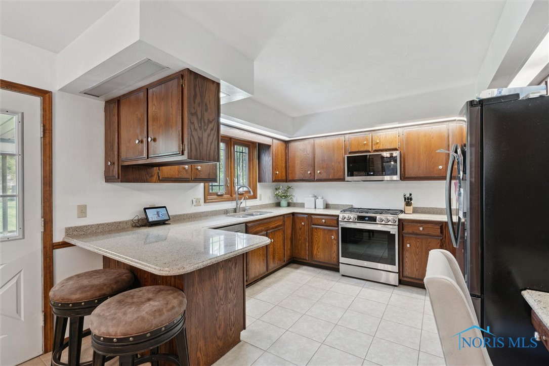 917 Pine Street, Perrysburg, Ohio image 16