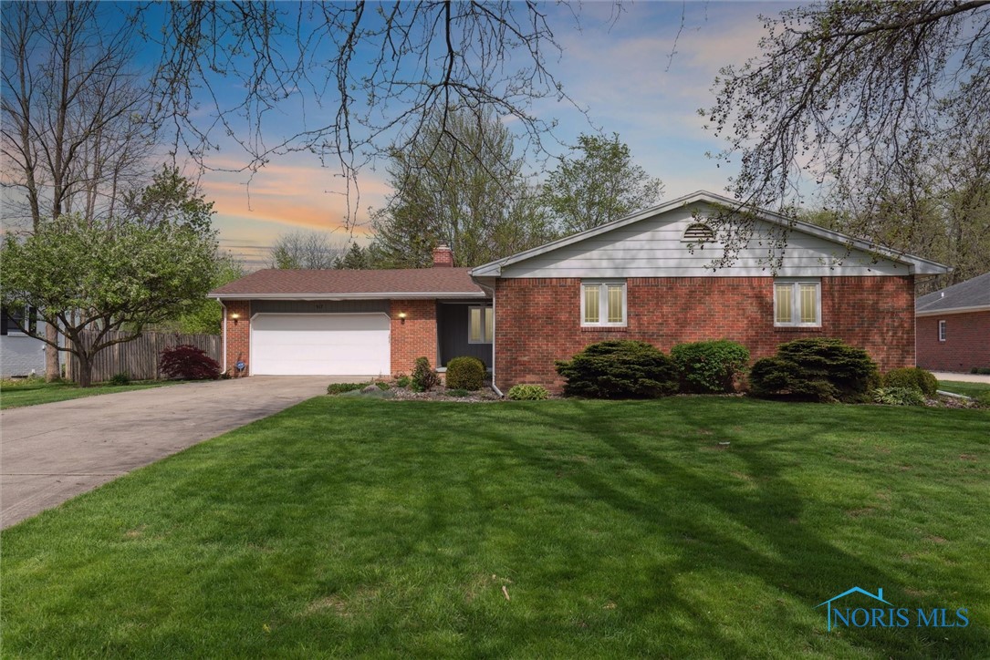 917 Pine Street, Perrysburg, Ohio image 1