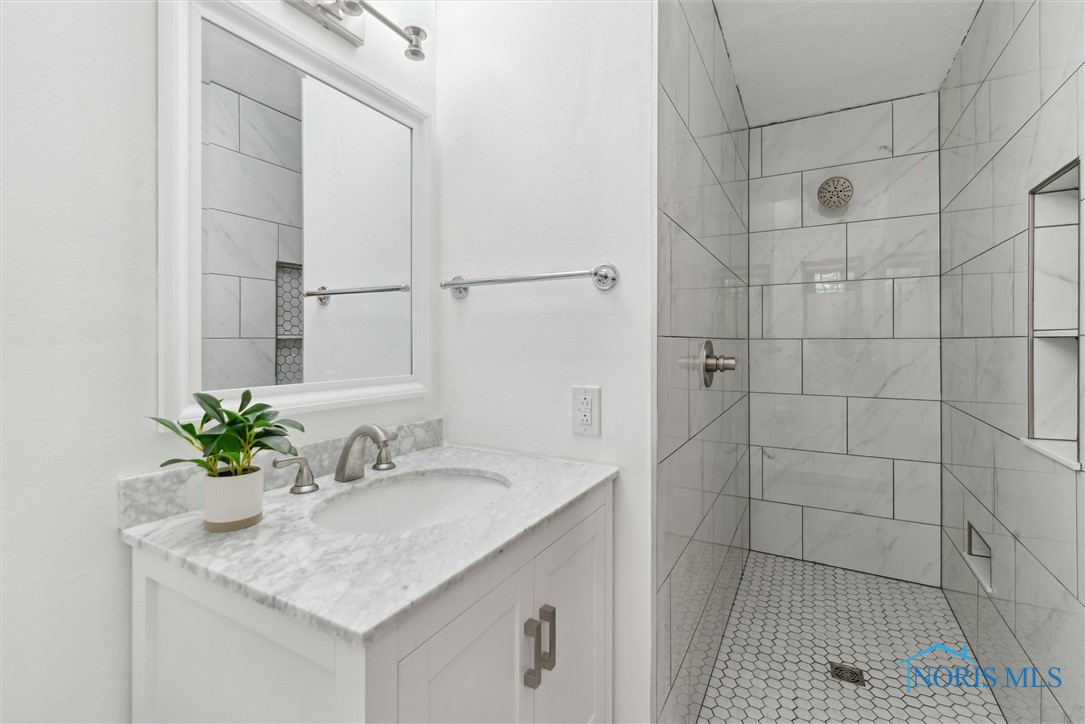 917 Pine Street, Perrysburg, Ohio image 31