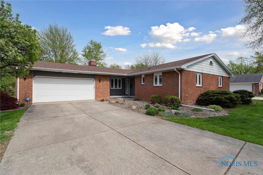 917 Pine Street, Perrysburg, Ohio image 3