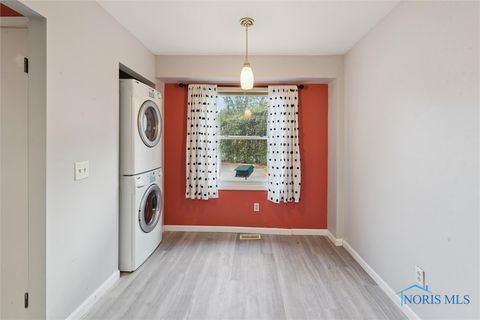 Tiny photo for 9886 Ford Rd. Rd, Perrysburg, OH 43551 (MLS # 6136819)