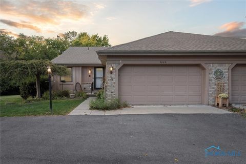 Photo of 9886 Ford Rd. Rd, Perrysburg, OH 43551 (MLS # 6136819)