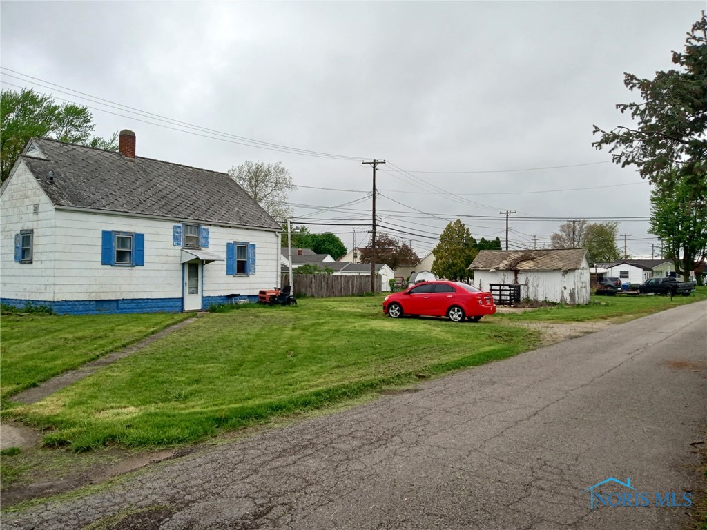 1068 Garfield Street, Fremont, Ohio image 13