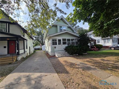 Photo of 3911 Hoiles Avenue, Toledo, OH 43612 (MLS # 6136172)