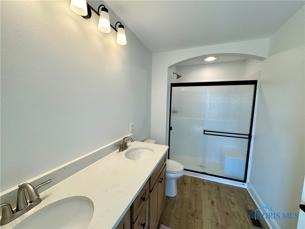 325 Jude Road, Oregon, Ohio image 18