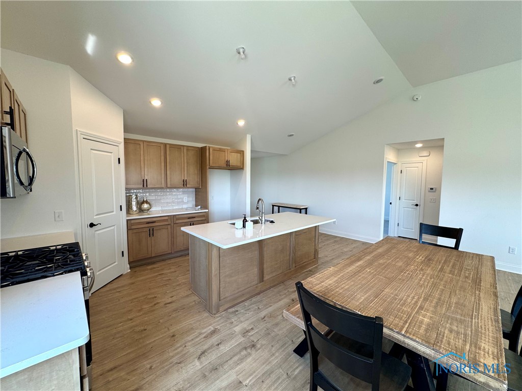 325 Jude Road, Oregon, Ohio image 4