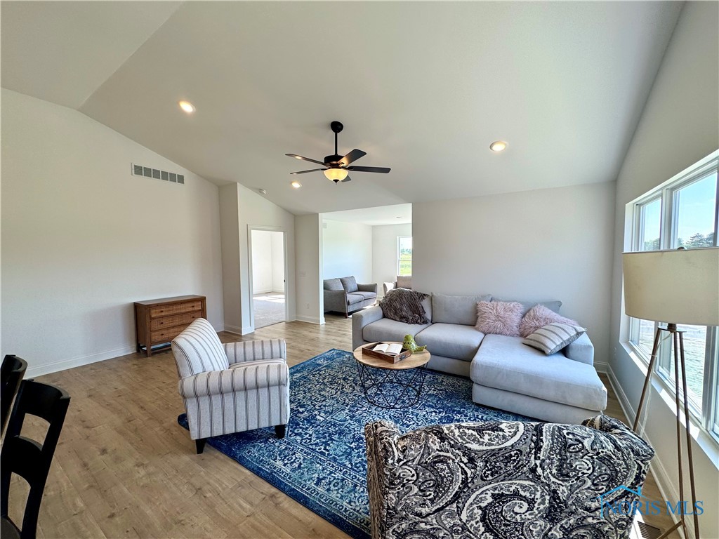 325 Jude Road, Oregon, Ohio image 12