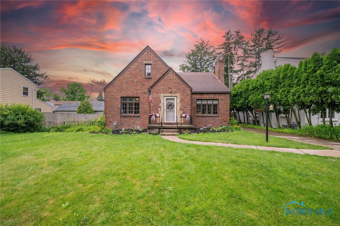 3740 Mapleway Drive