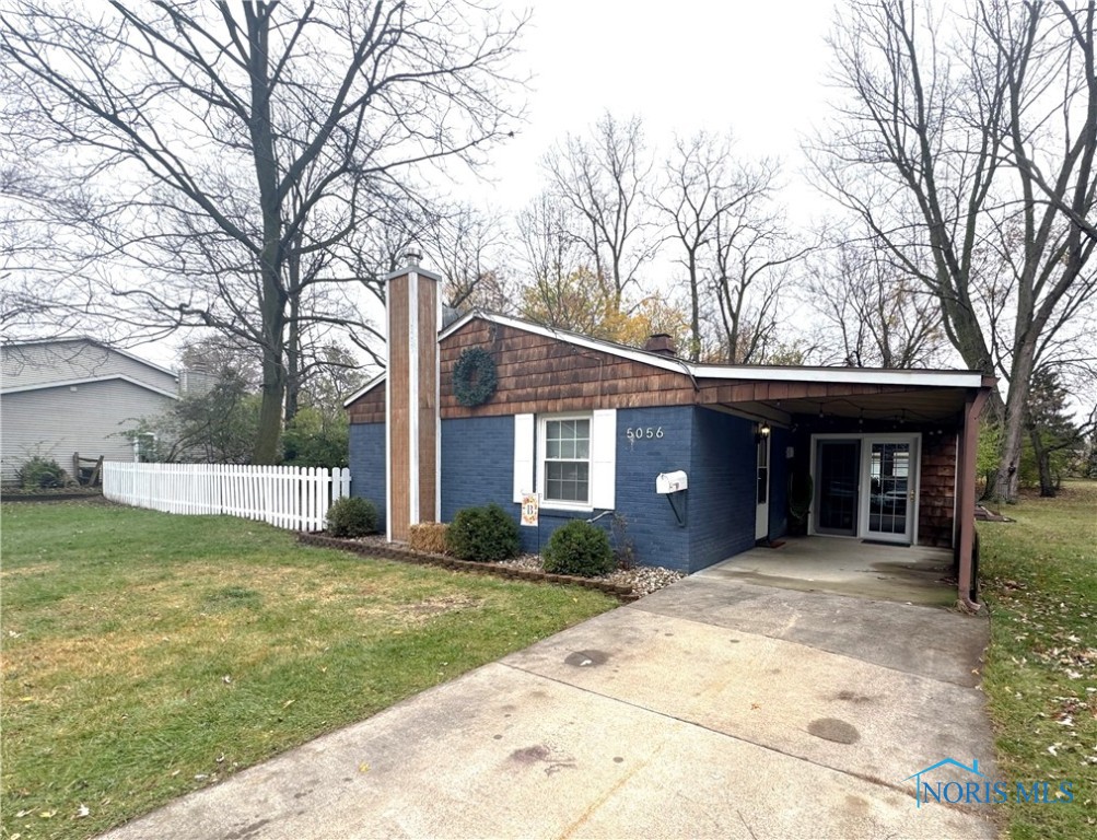 5056 Brinthaven Drive, Sylvania, Ohio image 1