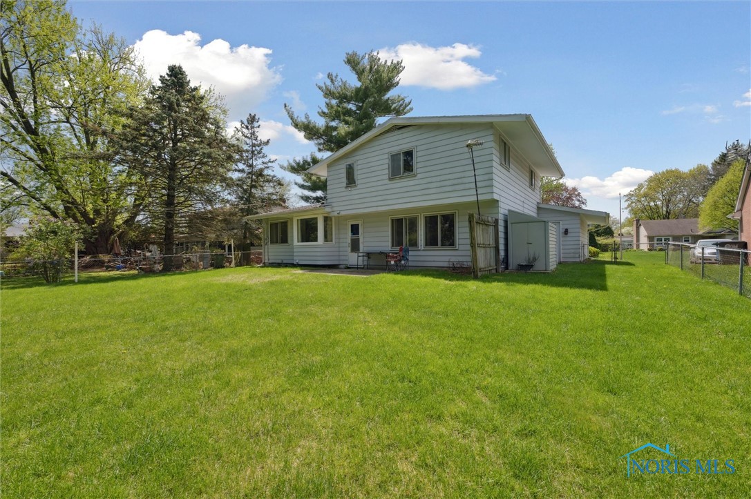 3736 Dewlawn Drive, Toledo, Ohio image 35