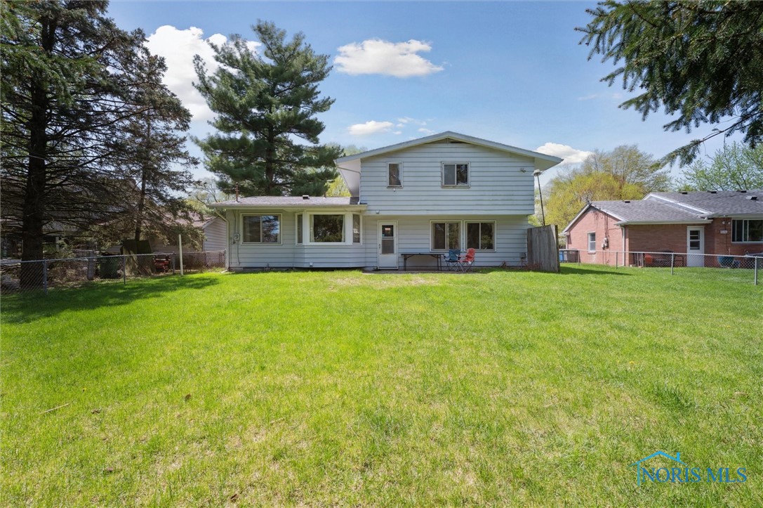3736 Dewlawn Drive, Toledo, Ohio image 34
