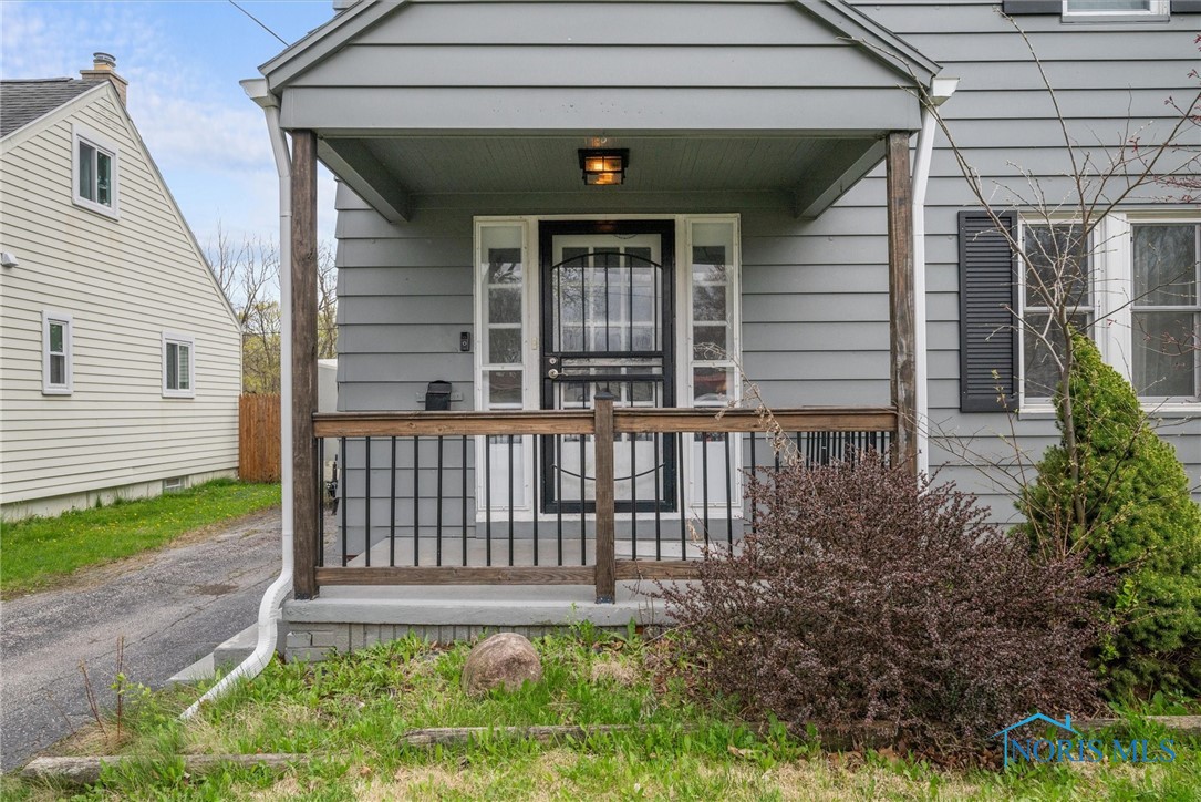 2619 Southwood Road, Toledo, Ohio image 2