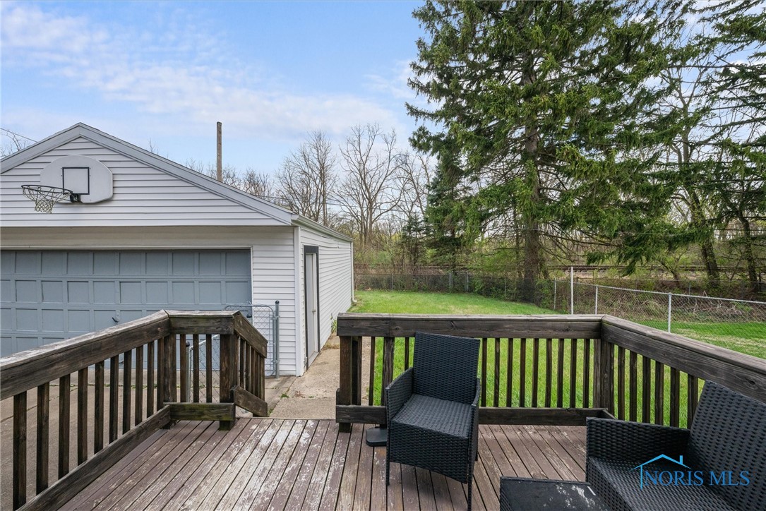 2619 Southwood Road, Toledo, Ohio image 20