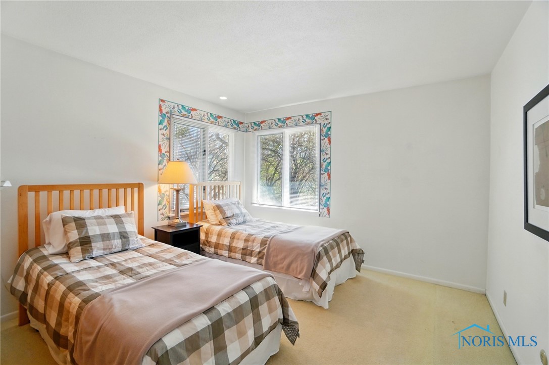 633 W Front Street, Perrysburg, Ohio image 32