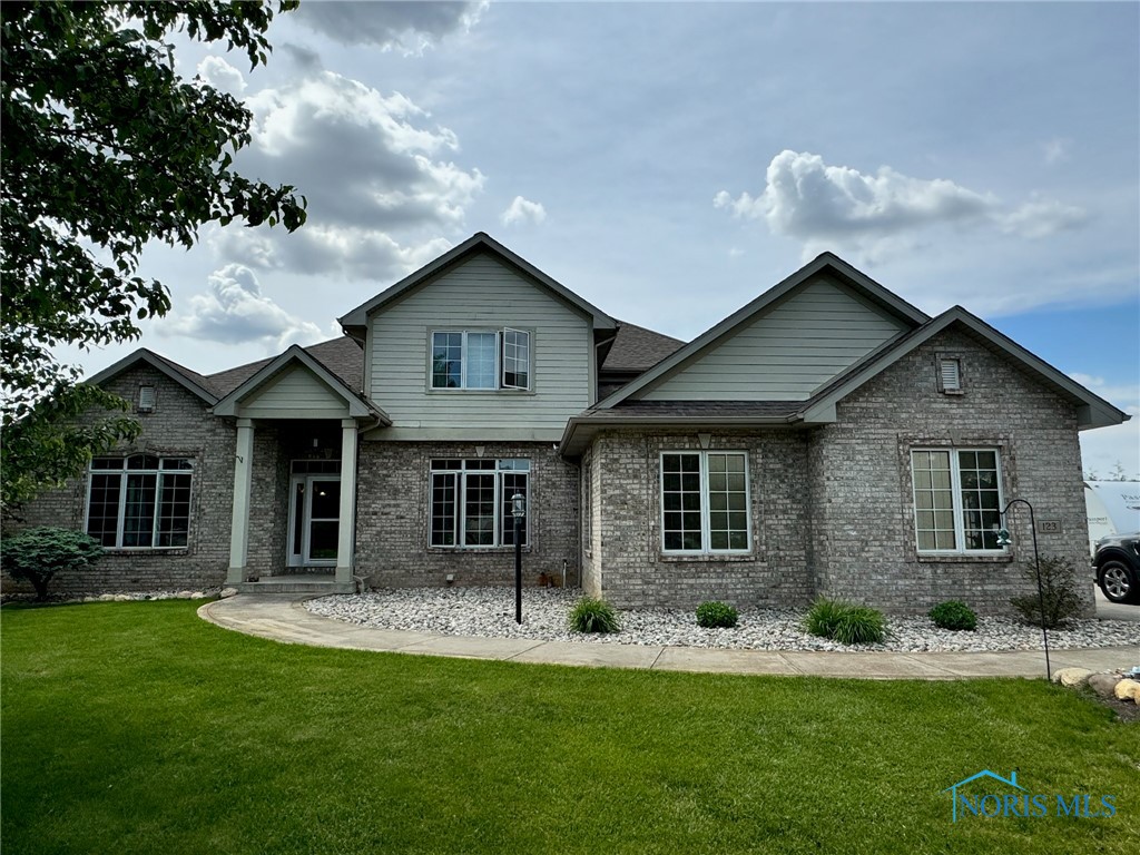 123 Country Club Road, Bryan, Ohio image 1