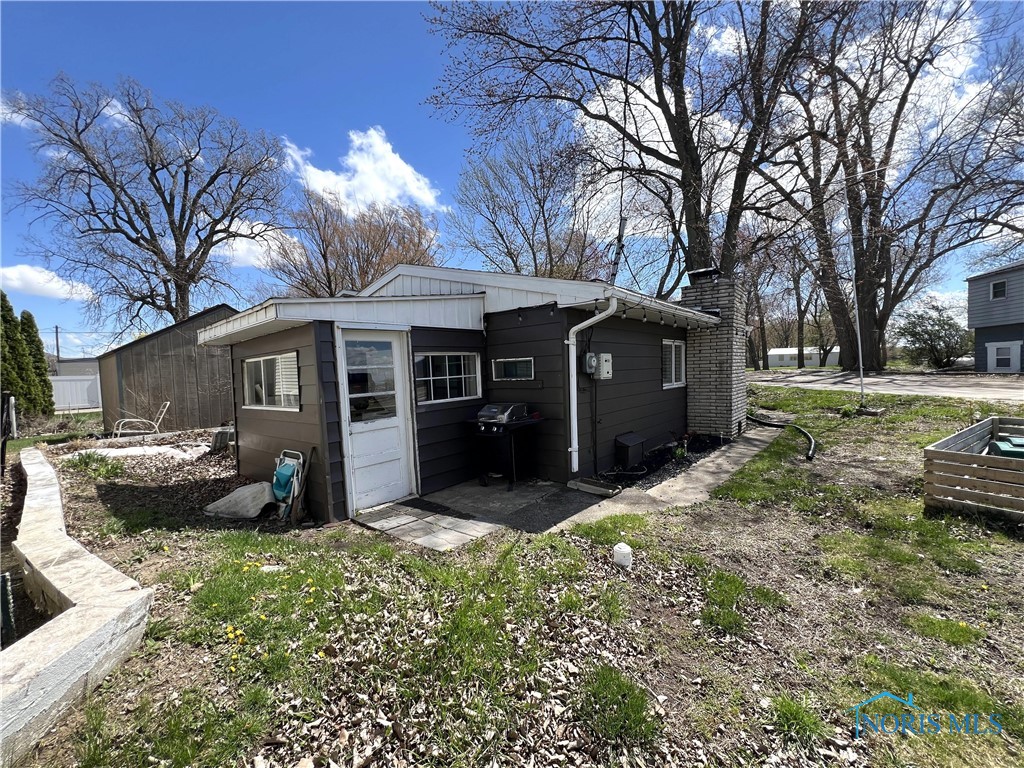 10103 W Locust Point Road, Oak Harbor, Ohio image 3