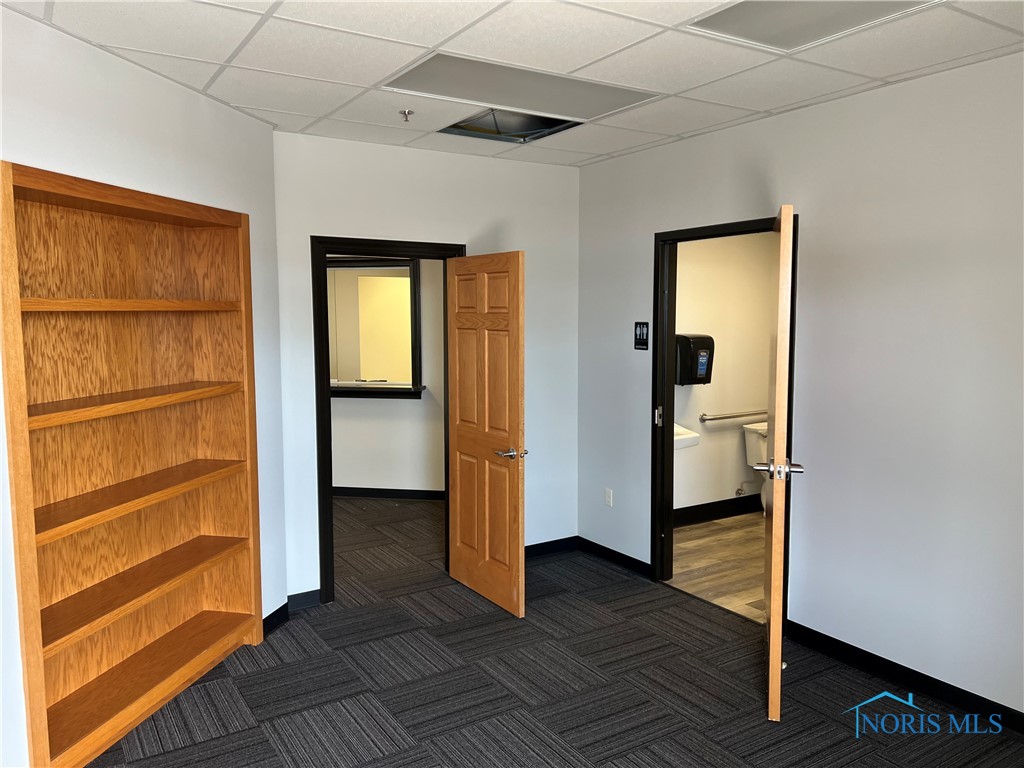 Findlay, Ohio 45840, United States, ,Residential,Active,223685