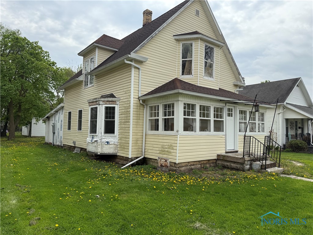 820 S Main Street, Fostoria, Ohio image 3