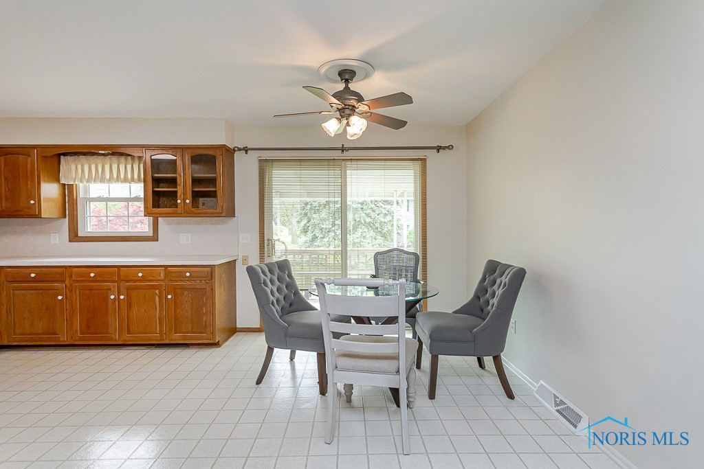 1201 Birch Avenue, Maumee, Ohio image 11