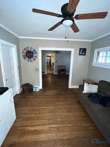 Photo 13 of 17 of 3846 Almeda Drive house