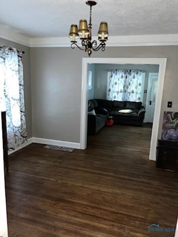 Photo 6 of 17 of 3846 Almeda Drive house