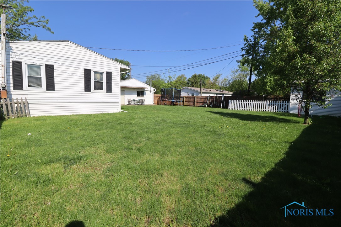 12432 Roachton Road, Perrysburg, Ohio image 6